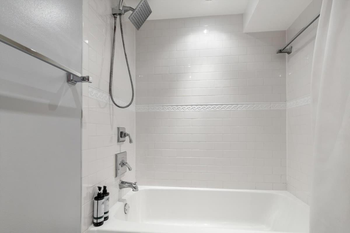 Entire 1-Br Apt In Noma Eckington Washington Exteriér fotografie